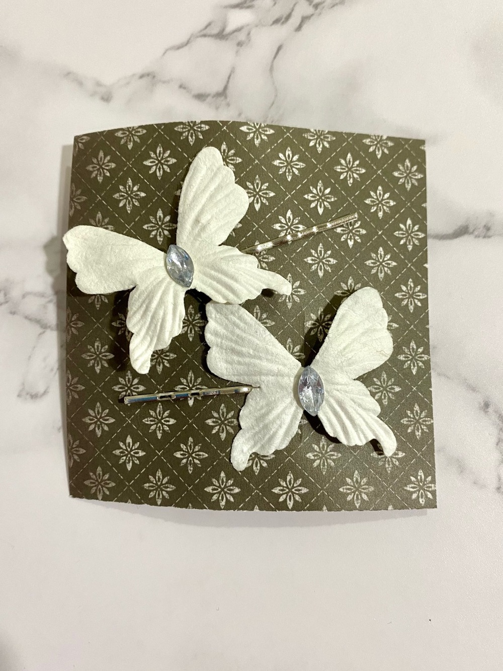 White Butterfly with Rhinestone on Silver Bobby-pins / Hair Clips